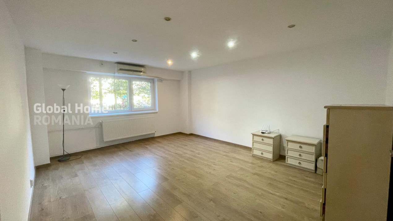 Birou - 3 Camere + 2 Bai | Loc Parcare + Parter