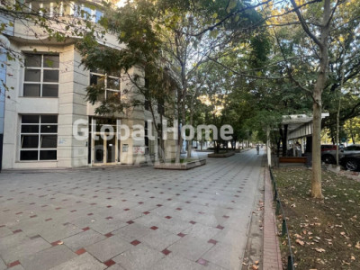 Apartament 3 camere | Blv Unirii - Vedere Blv-Renovat-Mobilat-Utilat