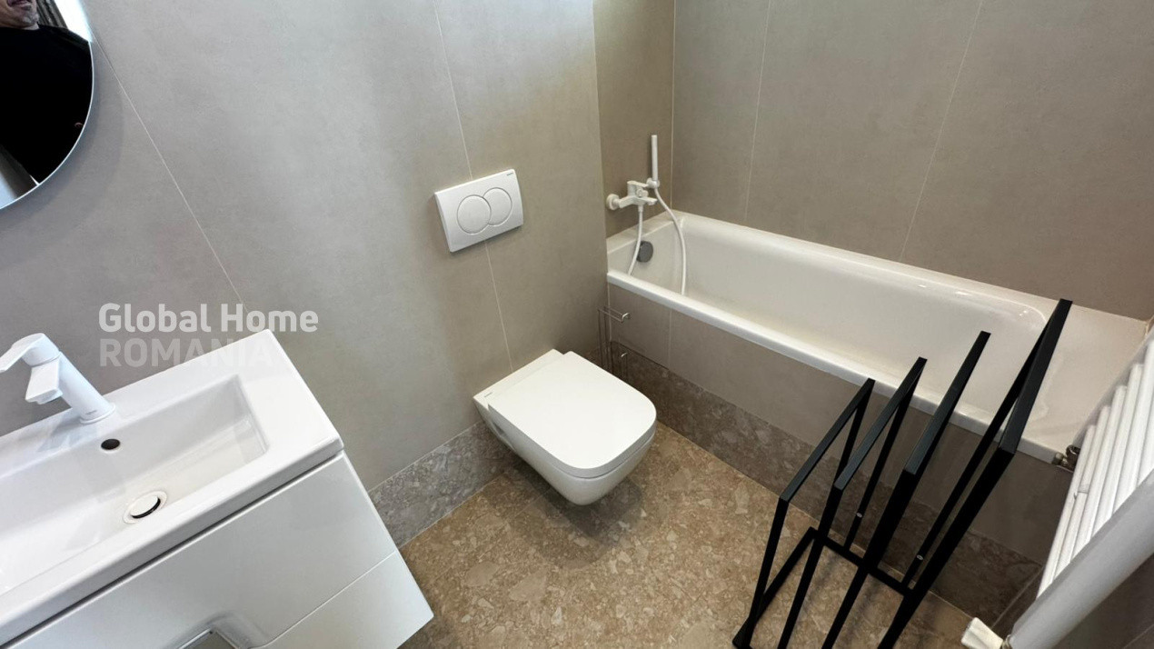 Duplex 3 camere 127MP | Sisesti | Vedere spre lac | Prima inchiriere |