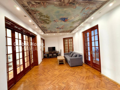 Interwar Building - Cismigiu Garden | 210 SQM | Circular 6-Room Apartment 