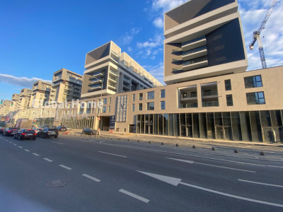 Blevedere Gallery - Fabrica De Glucoza | Spatiu Comercial - Vitrina 7,5ML 