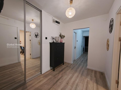 Brâncoveanu | Apartament 3 Camere | Decomandat | lângă Parc | parcare