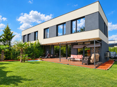 Modern Smart Villa 153 Sqm | 4 Rooms + 2 Parking | Tunari - Amber Gardens 