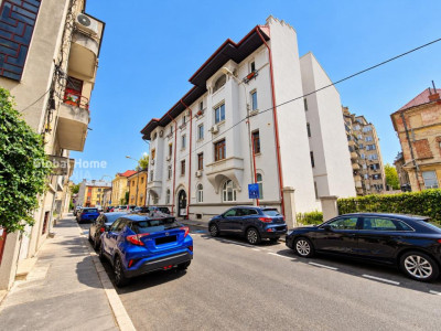 Apartament 7 Camere | 219 MP | Cameră Bonă cu Baie | Victoriei 