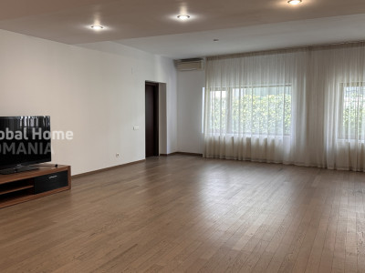 Duplex 4 Cam | 196 MP + Terasa + Parcare